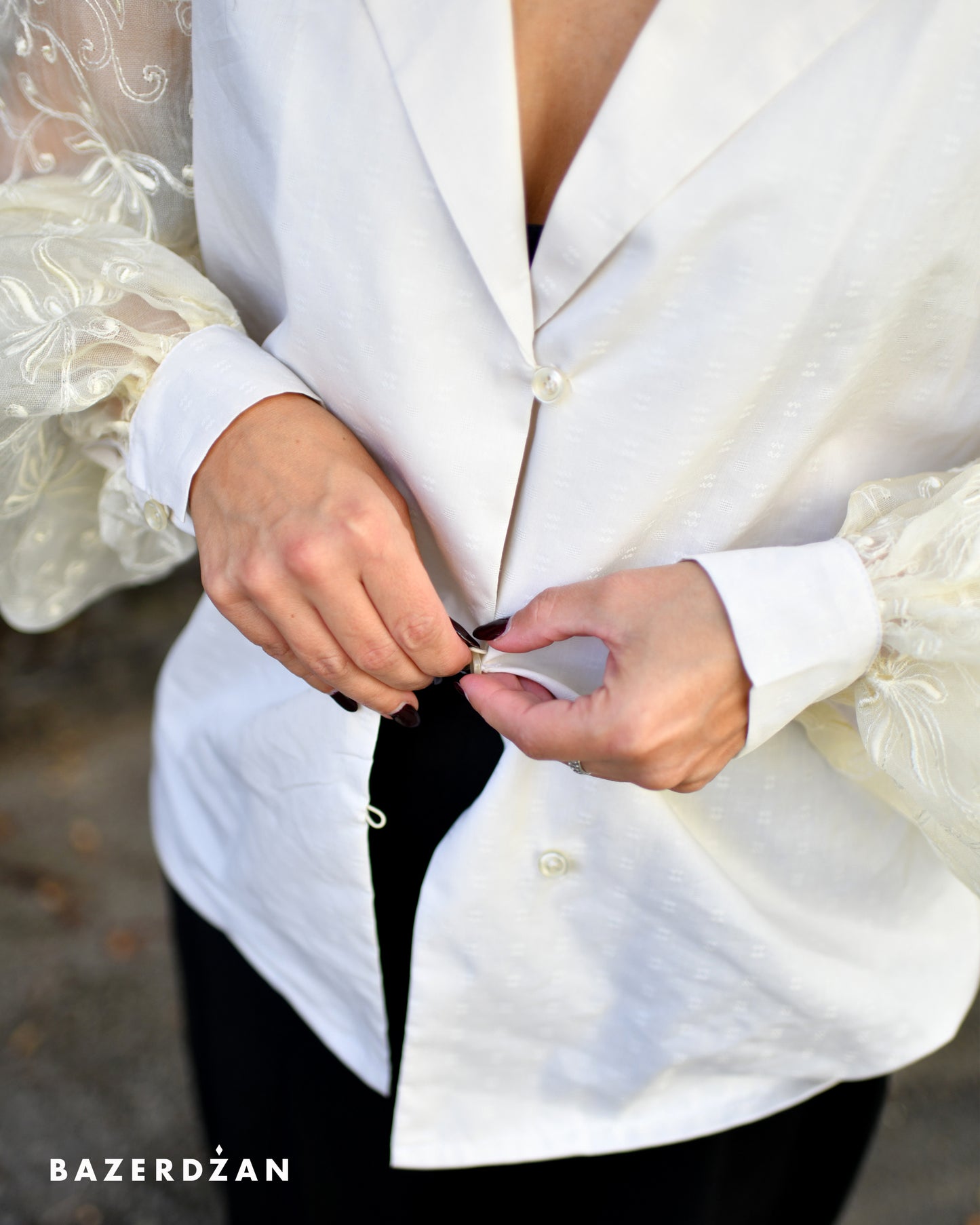 Elegant Puff-sleeve Shirt