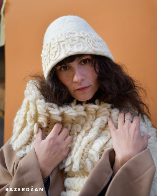 Felted woolen hat, natural white