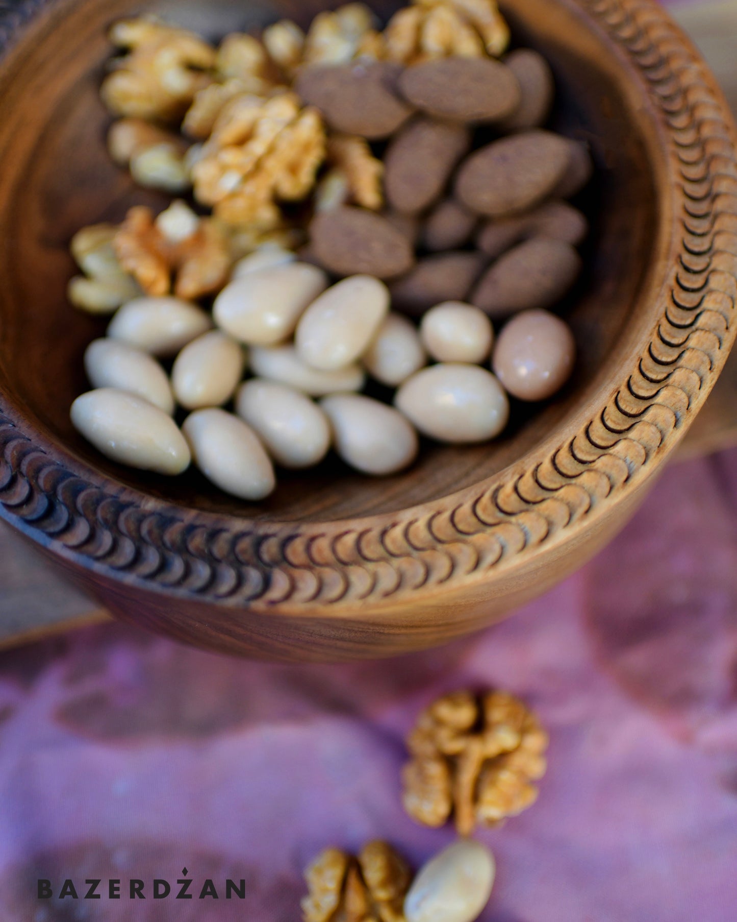 Hand Carved Wooden Bowl Vera by Civilisation