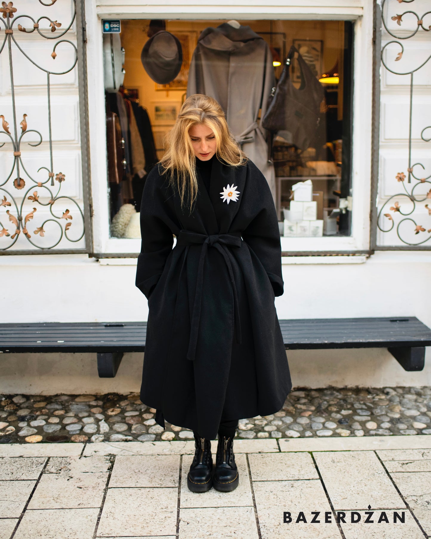 Cashmere Coat - Black