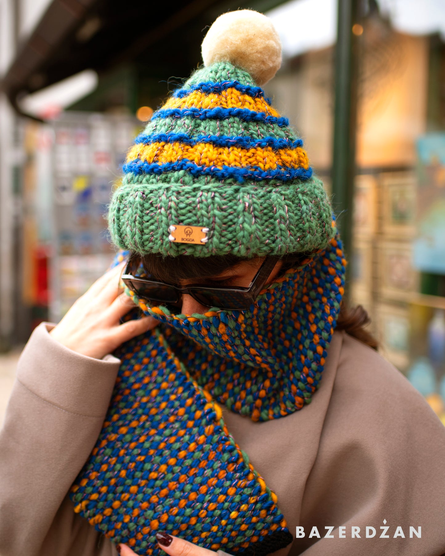 Unisex Woolen Hat with Pom Pom